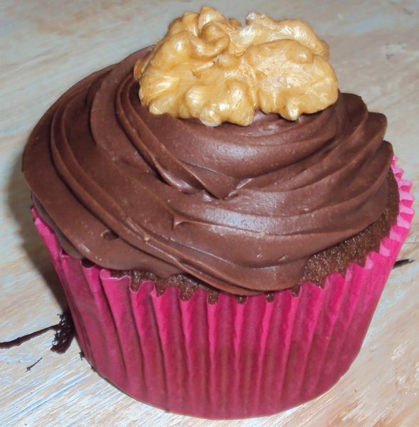 Chocolate/Creme de Nutella/Nozes/Gan de Choc Meio Amargo